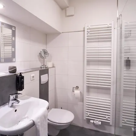Rathaus Hotel 3*